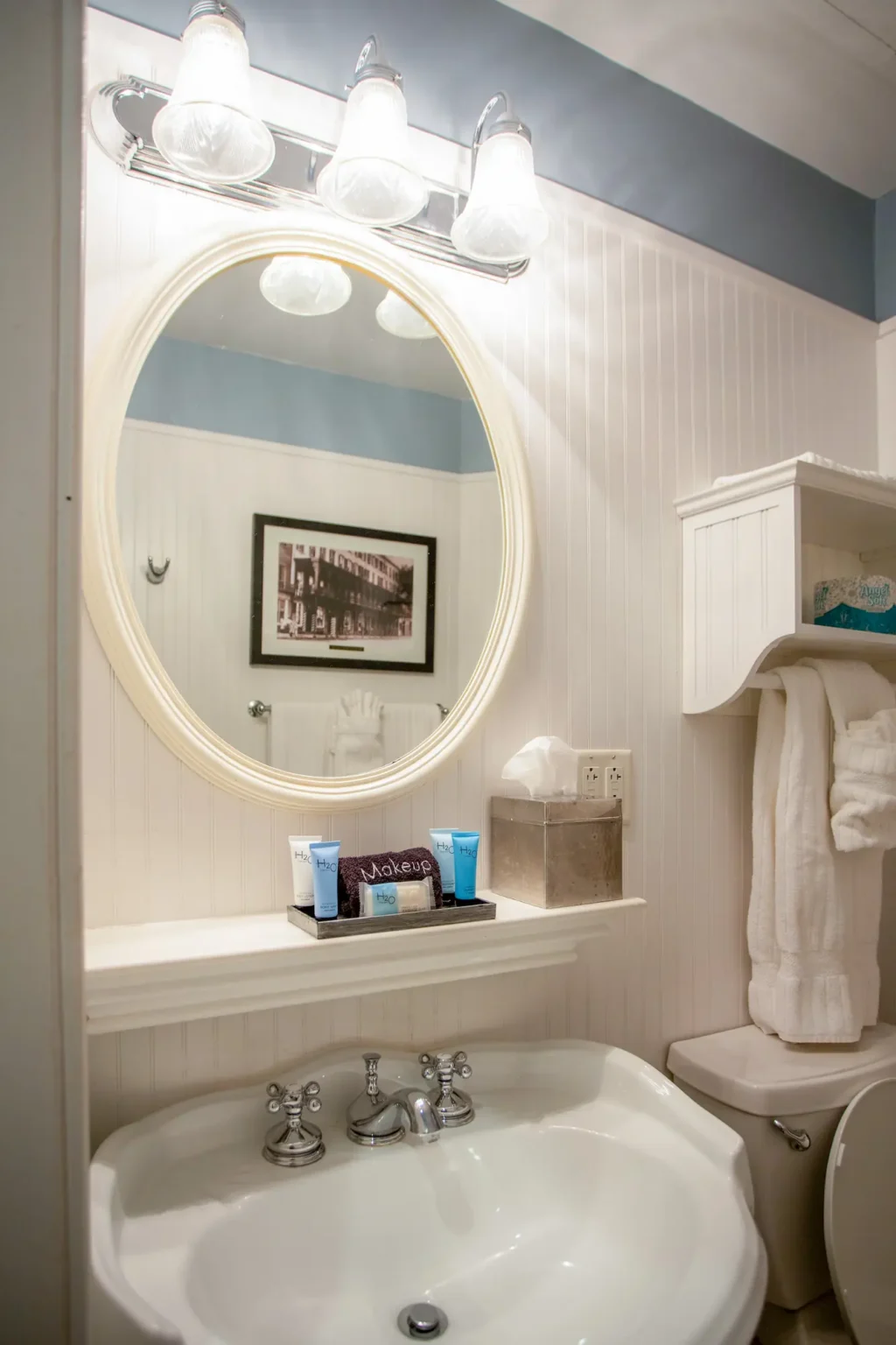 the vanity of a petite queen room at the Marshall House