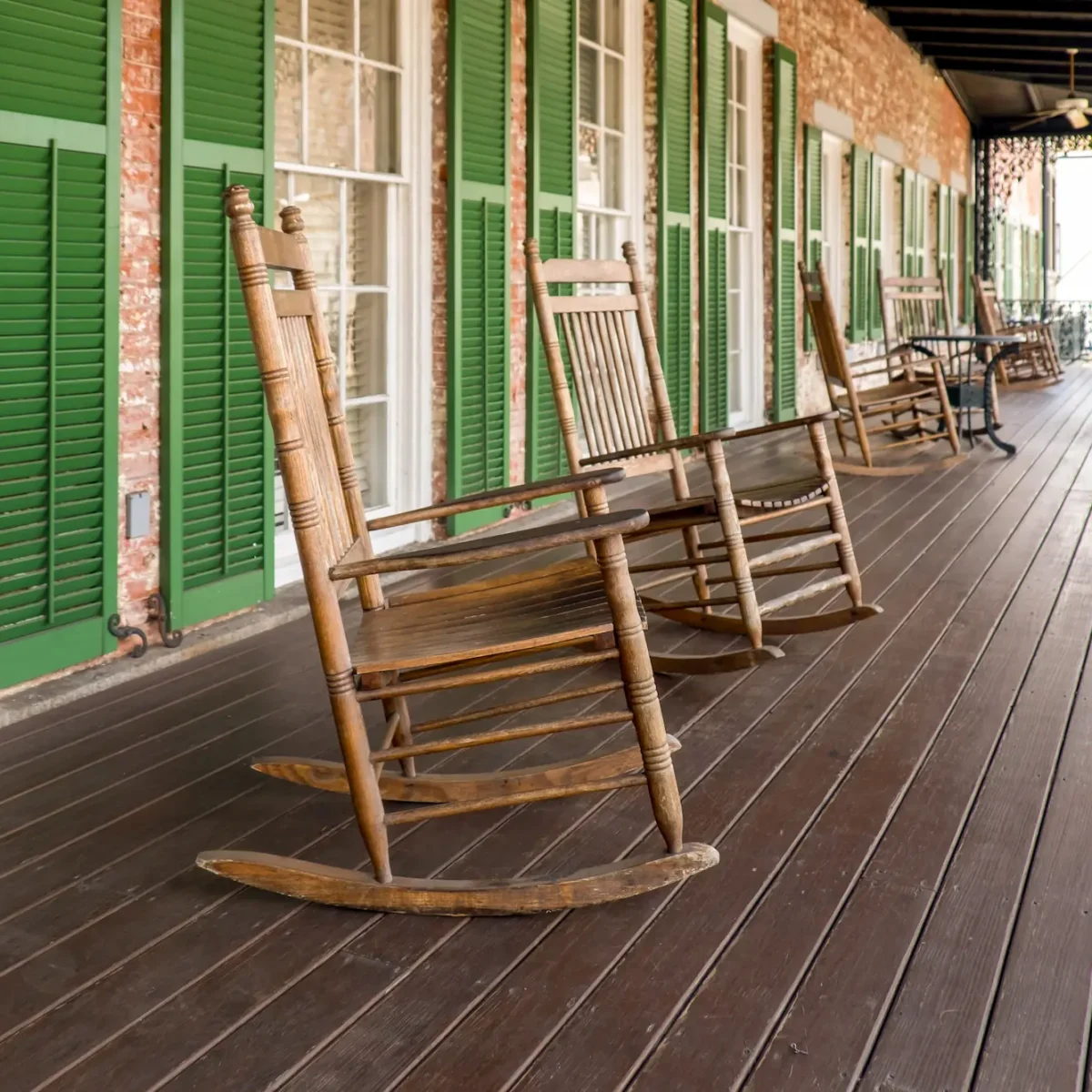 rocking chairs on the veranda of the Marshall House in Savannah Georgia